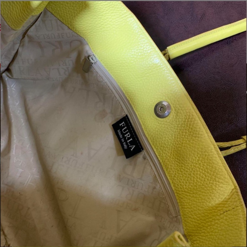 Furla leather shoulder bag - Picture 6 of 8